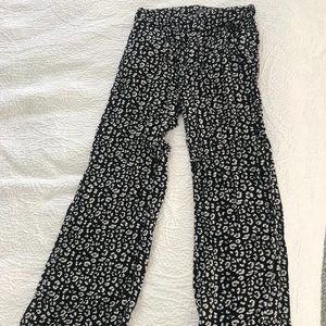 Flowy leopard pants